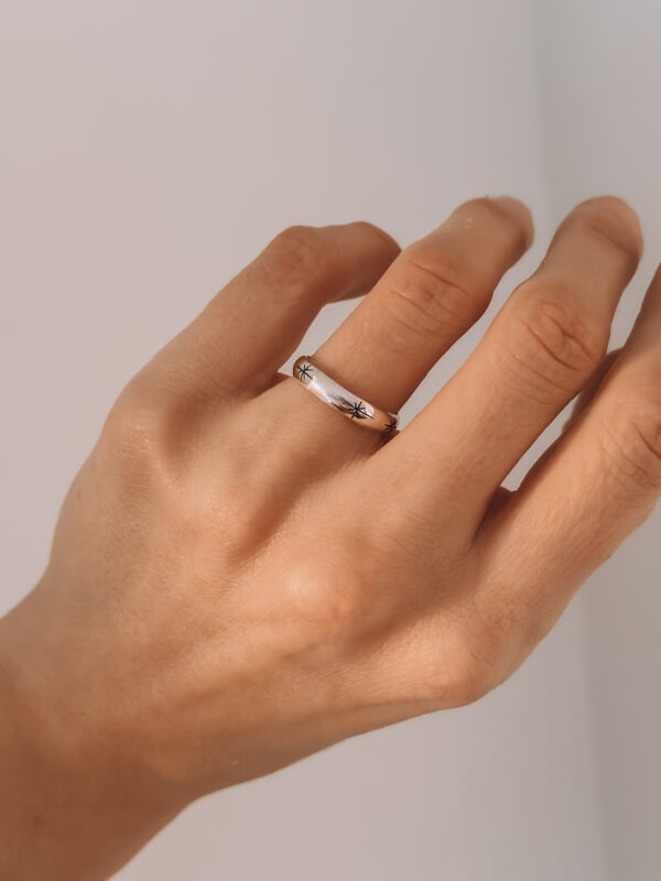 Anillo Stelle